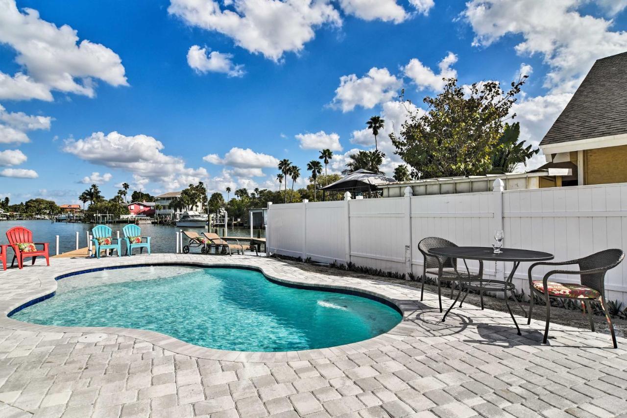 Bayside Pad With Pool Access And Dock Half Mi To Beach Clearwater Beach Eksteriør bilde